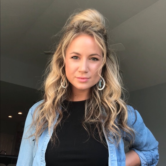 Meet your Posher, Austyn - Picture 2 of 7